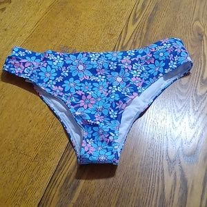 HALARA Womens XL EXTRA LARGE BIKINI BOTTOM Beach Resort FLORAL Multicolor NEW
